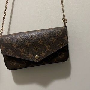 AUTHENTIC Louis Vuitton vintage purse